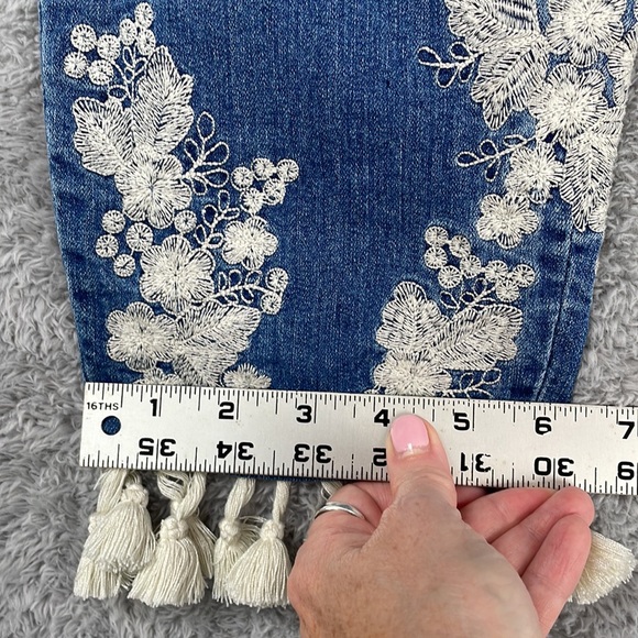 Vintage America Jeans Women's 10P Boho Capri Tassels Embroidery Cottagecore Blue - Picture 13 of 16
